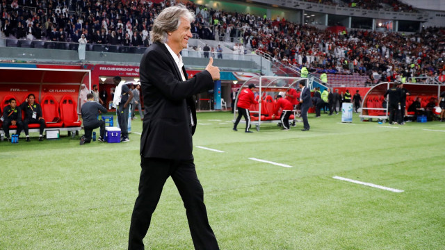 Pelatih Flamengo, Jorge Jesus. Foto: Reuters/Kai Pfaffenbach
