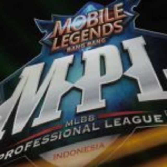 Seberapa Penting Peran Coach di Tim eSports Mobile Legends?