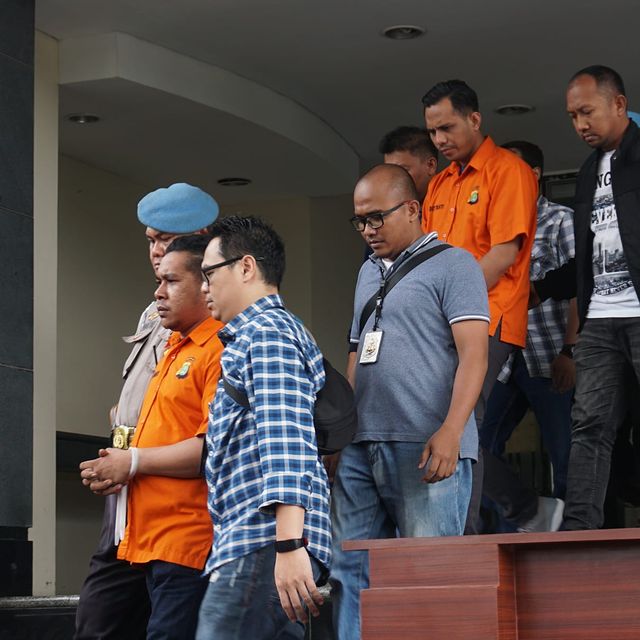 Tersangka penyiraman Novel Baswedan di Polda Metro Jaya. Foto: Fanny Kusumawardhani/kumparan