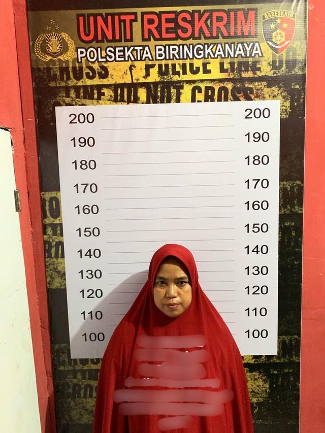 Orang tua siswa yang menampar murid di Makassar. Foto: Dok. Istimewa