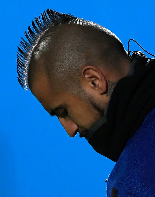 Arturo Vidal di sebuah sesi latihan Barcelona. Foto: AFP/Lluis Gene
