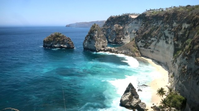 Pemandangan dari atas bukit - IST