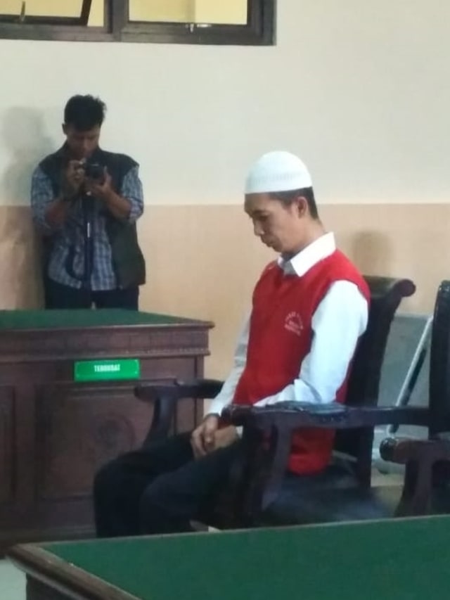 Pemutilasi pegawai Kemenag Bandung jalani sidang vonis di PN Banyumas, Jawa Tengah.  Foto: Dok. Istimewa