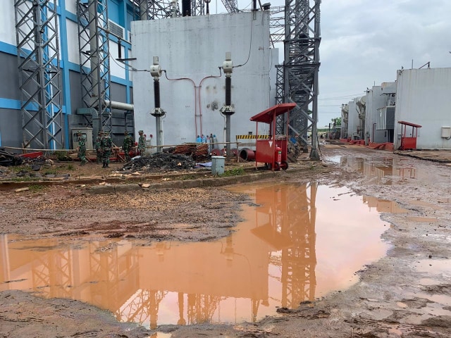 Kondisi Gardu Induk PLN Kembangan, Jumat (3/1). Foto: Mirsan/kumparan