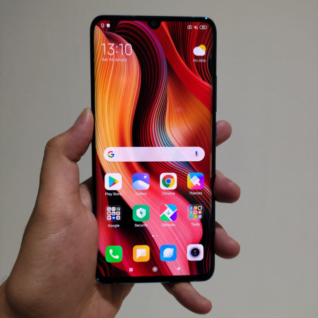 Smartphone Xiaomi Mi Note 10 Pro. Foto: Bianda Ludwianto/kumparan