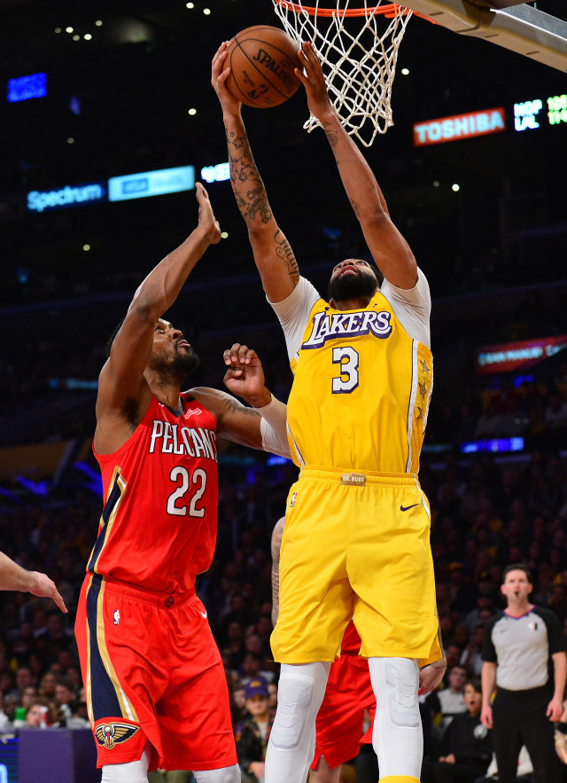 Bintang Los Angeles Lakers, Anthony Davis (3) mencetak 46 poin di laga melawan New Orleans Pelicans. Foto: Gary A. Vasquez-USA TODAY Sports