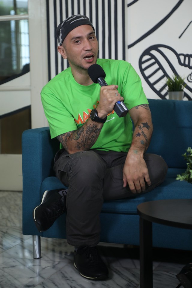 Pemain film Mangga Muda Gary Iskak saat berkunjung ke kantor kumparan, Jakarta, Senin (6/1). Foto: Fanny Kusumawardhani/kumparan