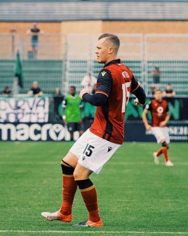 Pemain baru Persiraja, Adam Mitter. Foto: Dok. @adammitter5