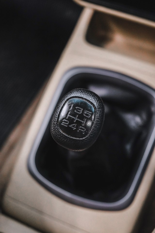 Transmisi manual di Isuzu Panther Foto: Bangkit Jaya Putra