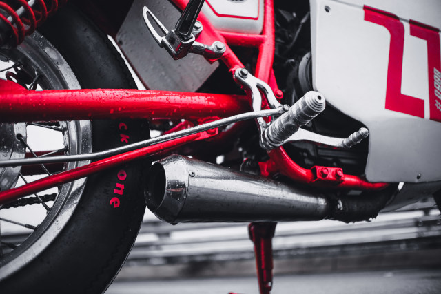 Desain knalpot Yamaha Scorpio Cafe Racer. Foto: Bangkit Jaya Putra/kumparan