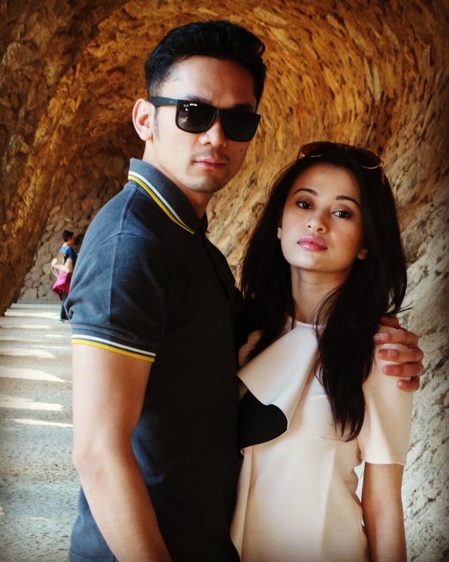 Habibie Syaaf dan istrinya, Angie 'Virgin'. (Foto: Instagram @angie_virgin)