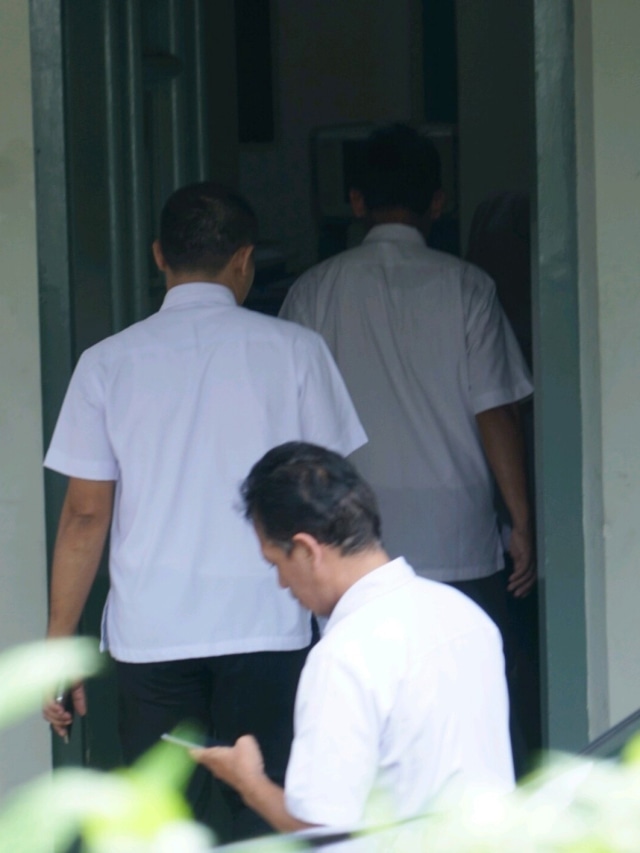 Suasana penggeledahan oleh penyidik KPK di kantor KPU, Jalam Imam Bonjol, Jakarta, Senin (13/1). Foto: Helmi Afandi Abdullah/kumparan 