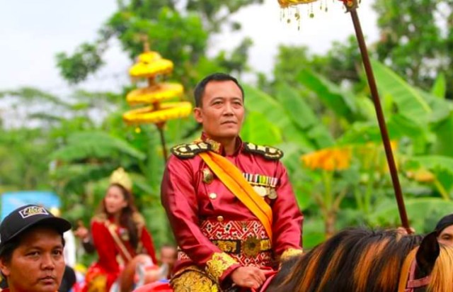 Raja KAS, Totok Santosa Hadiningrat alias Sinuhun. Foto: Twitter/@aritsantoso