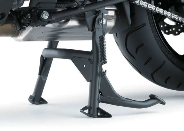 Standar tengah pada sepeda motor. Foto: dok. Istimewa