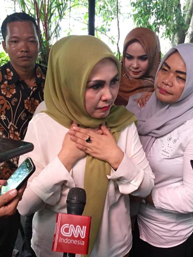 Fitriani Manurung saat menjawab pertanyaan wartawan. Foto: Rahmat Utomo/kumparan