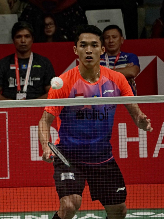 Tunggal putra Indonesia Jonatan Christie saat pertandingan Indonesia Master 2020 di Istora Senayan, Jakarta. Foto: Jamal Ramdhan/kumparan
