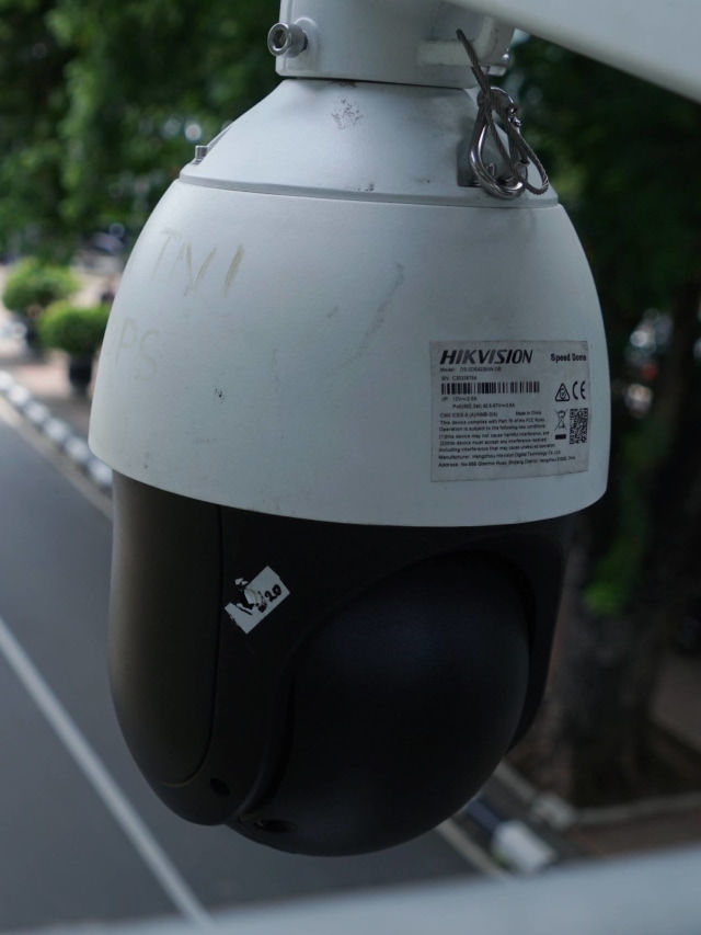 CCTV Electronic Traffic Laws Enforcement (ETLE) yang terpasang di Jalan Merdeka Barat, Kamis (16/1). Foto: Helmi Afandi Abdullah/kumparan
