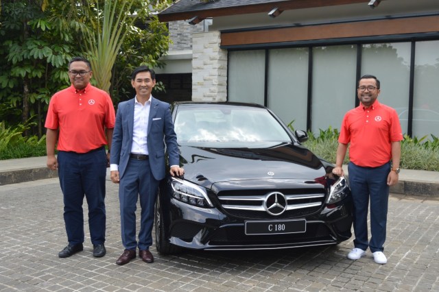 Mercedes-Benz C-Class C180 Foto: Bagas Putra Riyadhana/kumparan