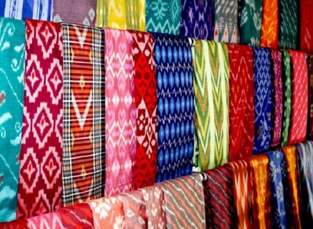 Sutera khas Sulawesi Selatan (Ist).