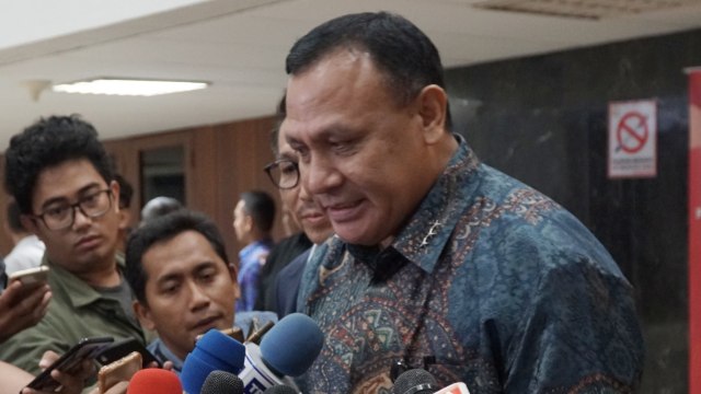 Ketua KPK Firli Bahuri usai melakukan pertemuan dengan DPR RI di Kompleks Senayan, Jakarta, Senin (20/1).  Foto: Jamal Ramadhan/kumparan 