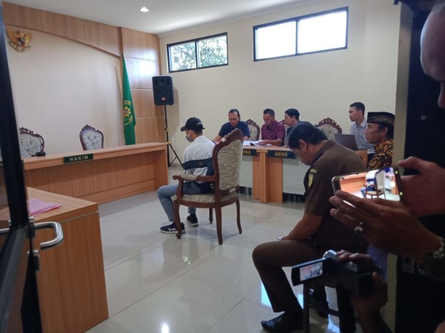 Suasana sidang lanjutan kasus pelajar bunuh begal di PN Kepanjen, Malang, Senin (20/1/2020). (Foto: Rizal Adhi Pratama)