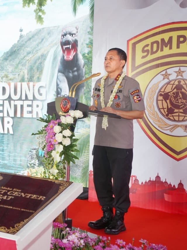 AsSDM Kapolri Irjen Pol Eko Indra Heri dalam peresmian Gedung Assesment Center di Mapolda Jabar. Foto: Dok. AsSDM