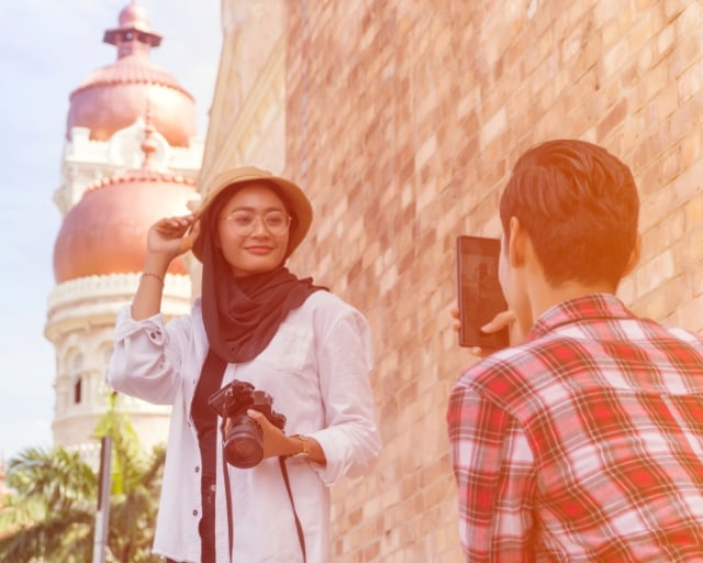 Wisatawan Indonesia berburu foto Instagramable Foto: Shutter Stock