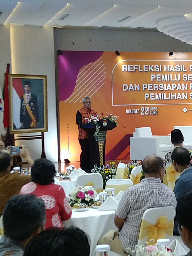 Ketua KPU Arief Budiman dalam Refleksi Hasil Penyelenggaraan Pemilu Serentak 2019 dan Persiapan Penyelenggaraan Pemilihan Serentak 2020 di KPU. Foto: Fachrul Irwinsyah/kumparan