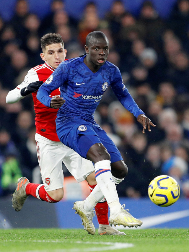 Pemain Chelsea N'Golo Kante pada lanjutan Premier League di Stanford Bridge, London.  Foto: REUTERS/Peter Nicholl