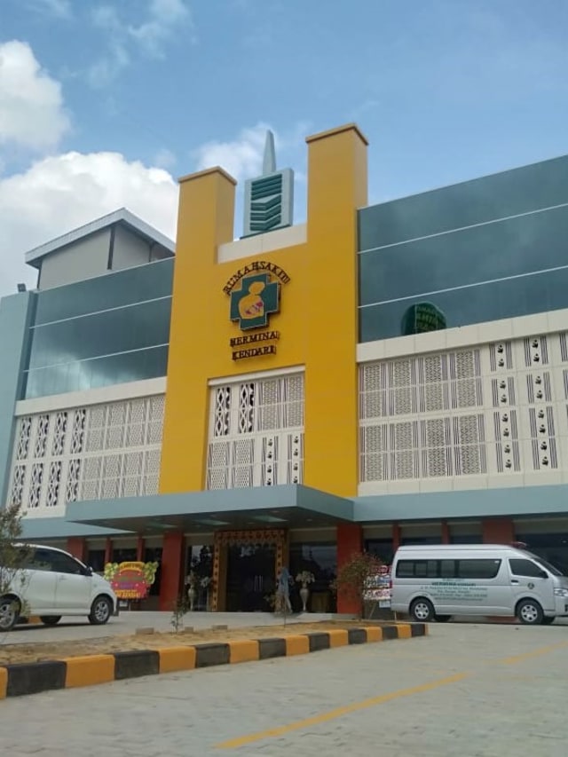 RS Hermina Kendari. Foto: Nur Abdillah/kendarinesia.