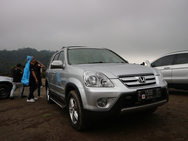Honda CR-V generasi kedua. Foto: Ghulam Muhammad Nayazri
