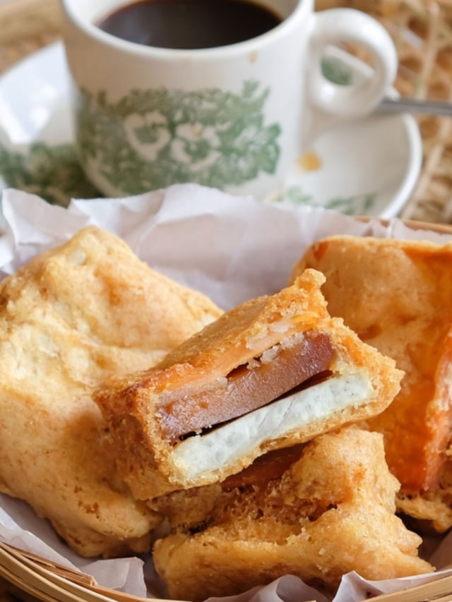 Ilustrasi kue keranjang goreng lapis talas. Foto: Shutter Stock