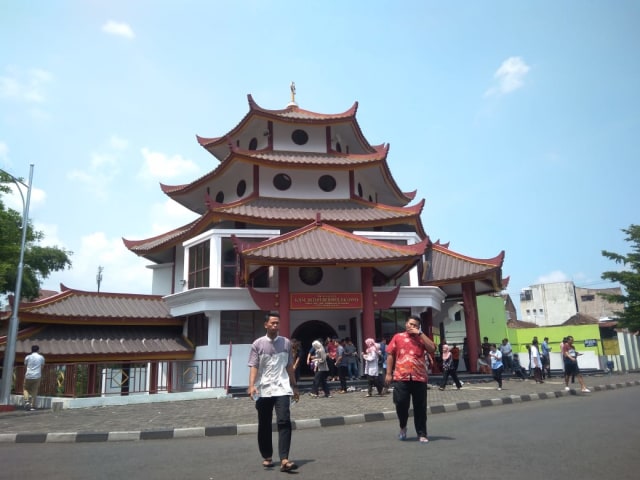 Arsitektur Cina Masjid KHM. Bedjo Darmoleksono ﻿