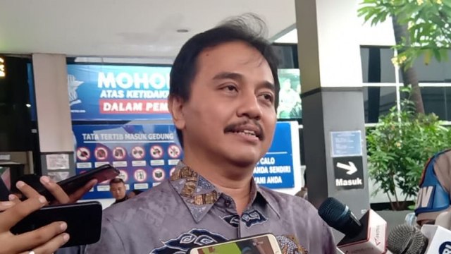 Roy Suryo laporkan Sunda Empire ke Polda Metro Jaya. Foto: Andreas Ricky Febrian/kumparan