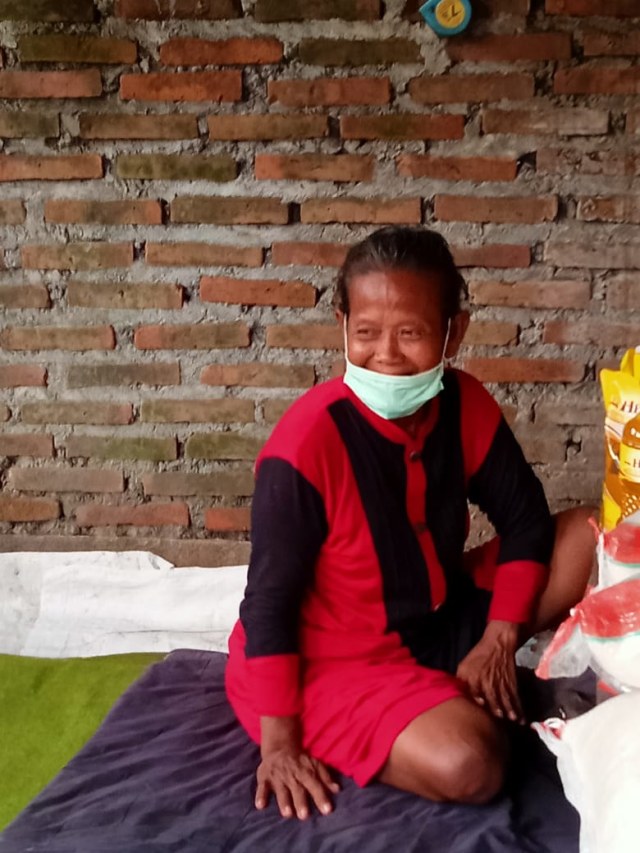 Nenek Rubingah, saat ditemui di kediamannya di Desa Kranggan 1, Jogotirto, Berbah, Sleman, Jumat (24/1/2020). Foto: Birgita.