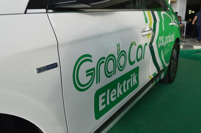 Grab Indonesia mengoperasionalkan 20 unit armada GrabCar Elektrik.
 Foto: Bagas Putra Riyadhana