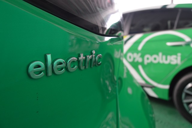 
Grab Indonesia mengoperasionalkan 20 unit armada GrabCar Elektrik, Hyundai Ioniq. Foto: Bagas Putra Riyadhana
