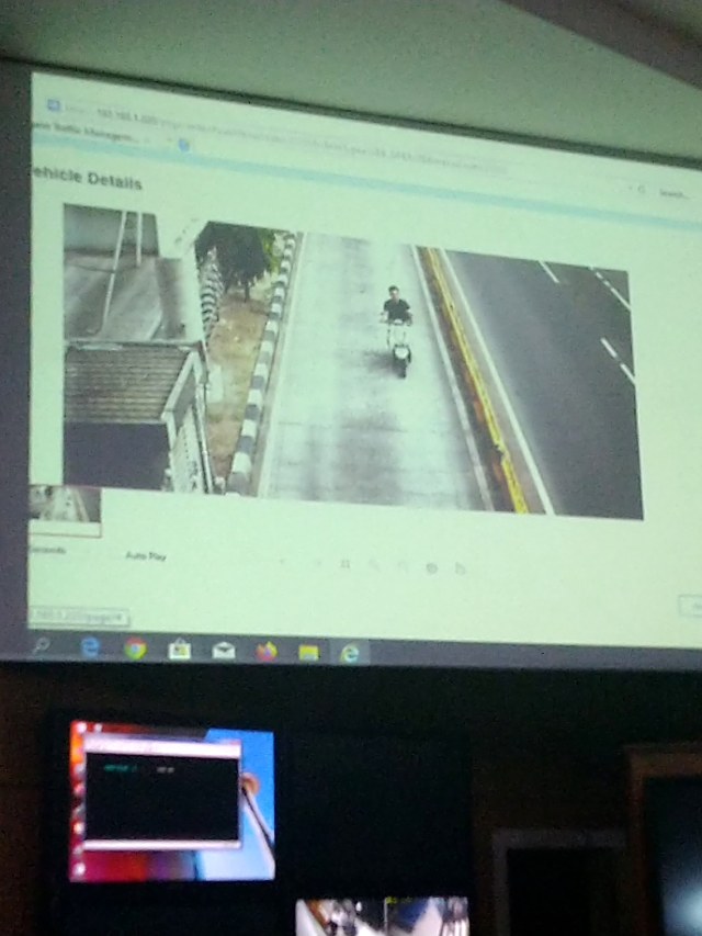 Pantauan Electronic Traffic Law Enforcement (ETLE) di Polda Metro Jaya, Jakarta Selatan, Senin (27/1). Foto: Fachrul Irwinsyah/kumparan