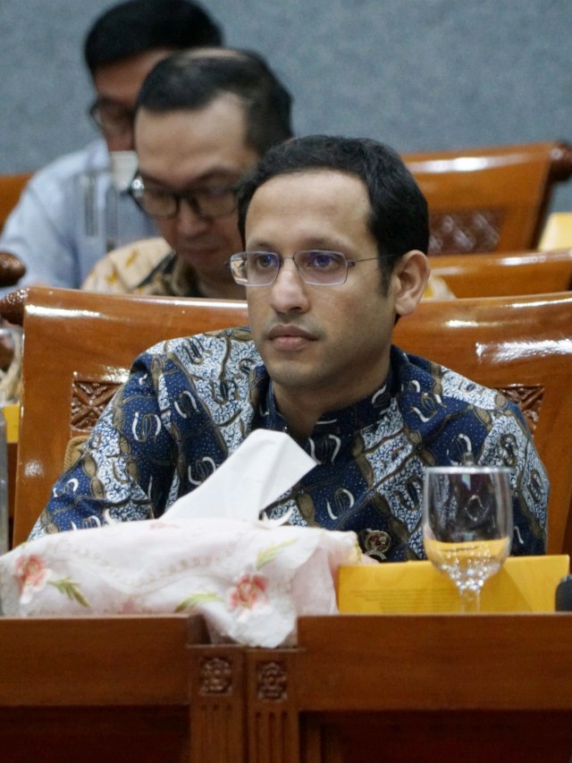 Menteri Pendidikan dan Kebudayaan Nadiem Makarim saat menghadiri Rapat kerja komisi X DPR RI, Selasa (28/1). Foto: Helmi Afandi Abdullah/kumparan