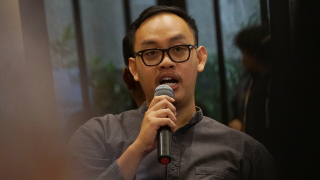 Peneliti Indef Bhima Yudhistira saat menghadiri Diskusi Kinerja OJK Ditengah Kasus Jiwasraya, Selasa (28/1). Foto: Fanny Kusumawardhani/kumparan