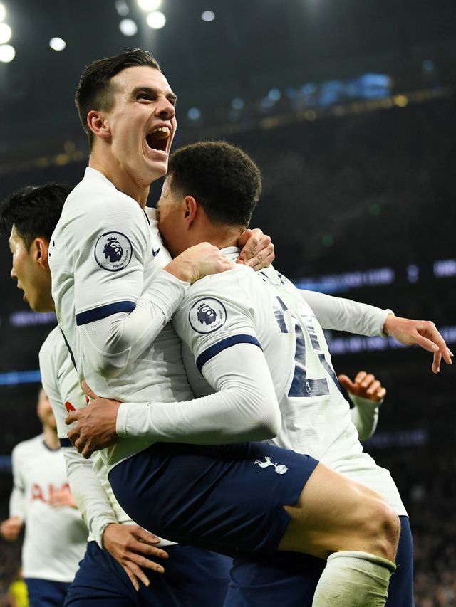 Selebrasi pemain Tottenham Hotspur Giovani Lo Celso.  Foto: REUTERS / Dylan Martinez