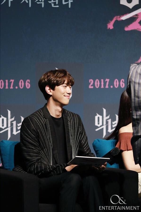 Aktor Korea Selatan, Sung Joon. Foto: Instagram/onent.official