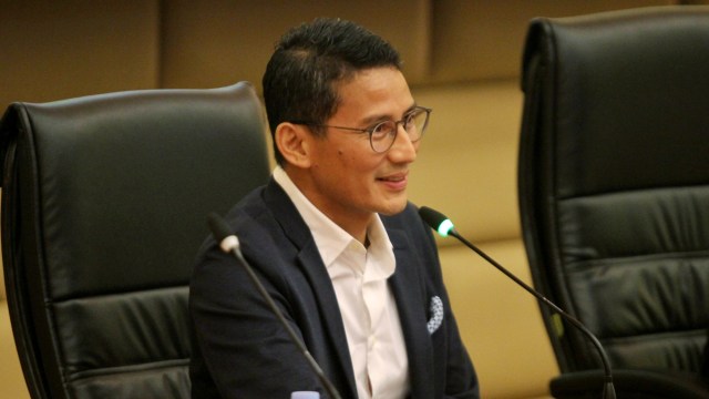 Sandiaga Uno saat launching buku #kamioposisi di Kompleks Parlemen, Senayan, Jakarta, Selasa (4/2). Foto: Irfan Adi Saputra/kumparan