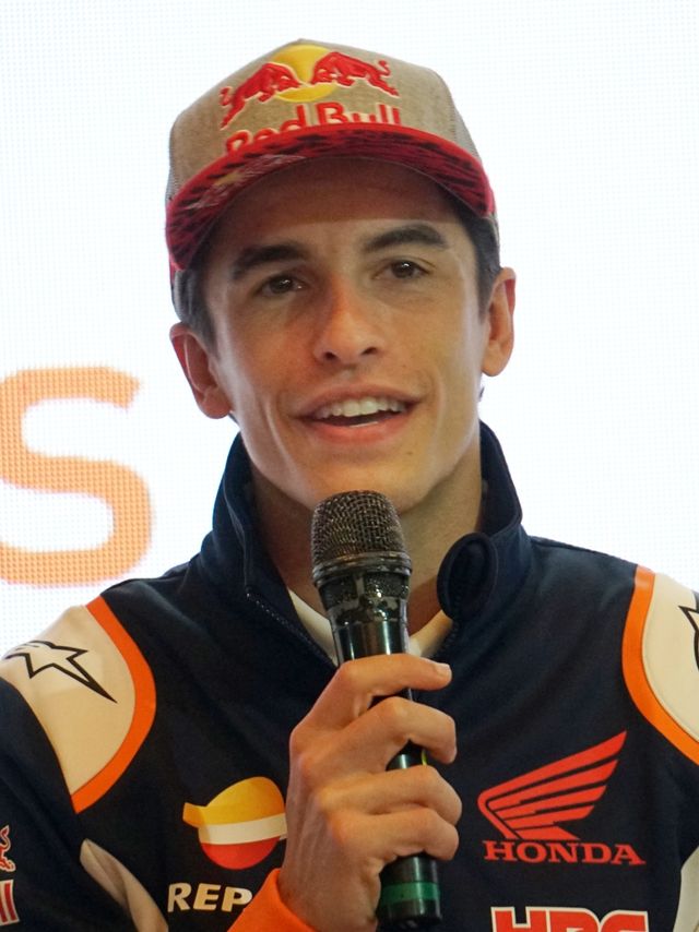 Pembalap MotoGP Repsol Honda 2020, Marc Marquez berbicara di acara Repsol Lubricant Show. Foto: Jamal Ramadhan/kumparan