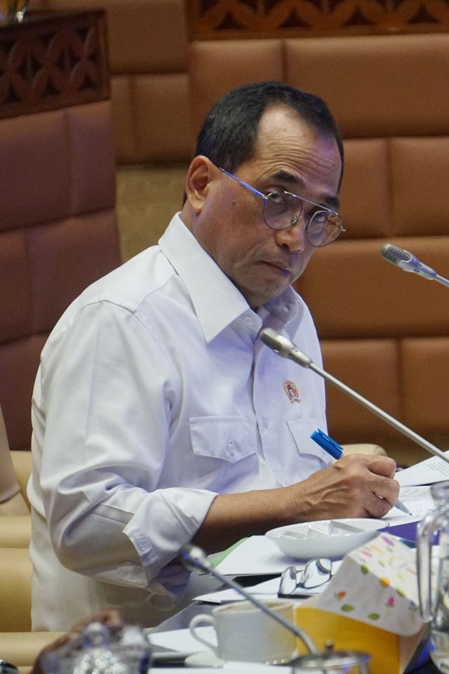 Menteri Perhubungan Budi Karya Sumadi saat melakukan rapat dengar pendapat (RDP) dengan Komisi V DPR RI di Komplek Parlemen. Foto: Fanny Kusumawardhani/kumparan