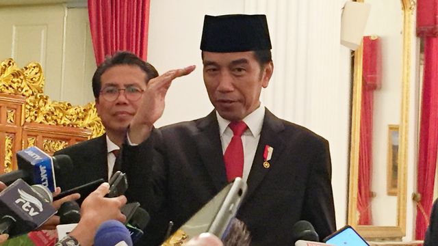 Presiden Joko Widodo memberikan Keterangan Pers di Istana Kepresidenan, Jakarta, Rabu (5/2).
 Foto: Rafyq Panjaitan/kumparan