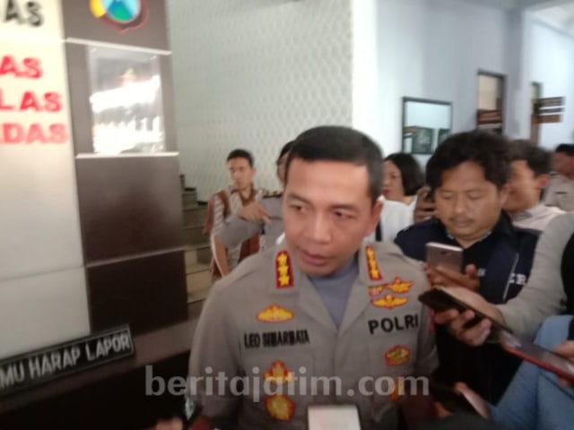 Kapolresta Malang Kota, Kombespol Leonardus Simarmata.