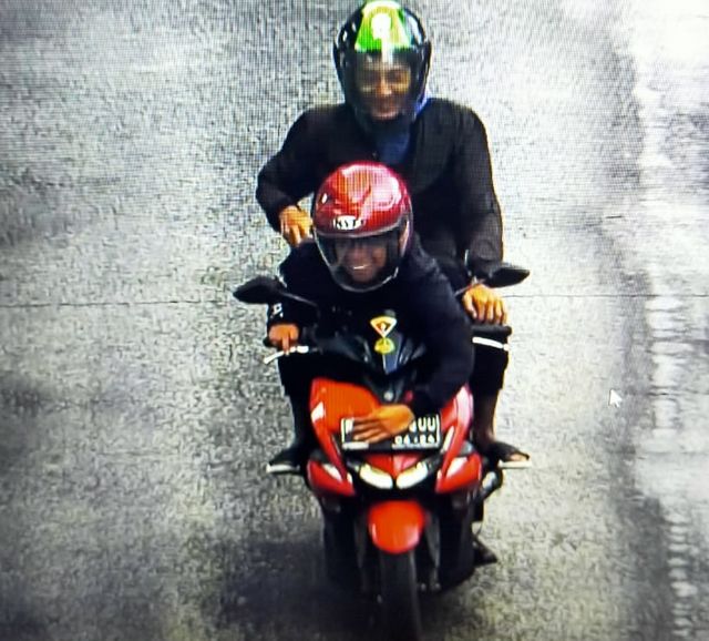 Pemotor tutup pelat nomor hindari ETLE. Foto: Dok. Istimewa