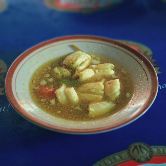 Sop kakap legendaris di Semarang. (Foto: Indah Salimin)