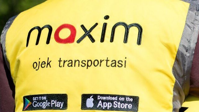Ojek online Maxim. Foto: Instagram / @maxim_indo